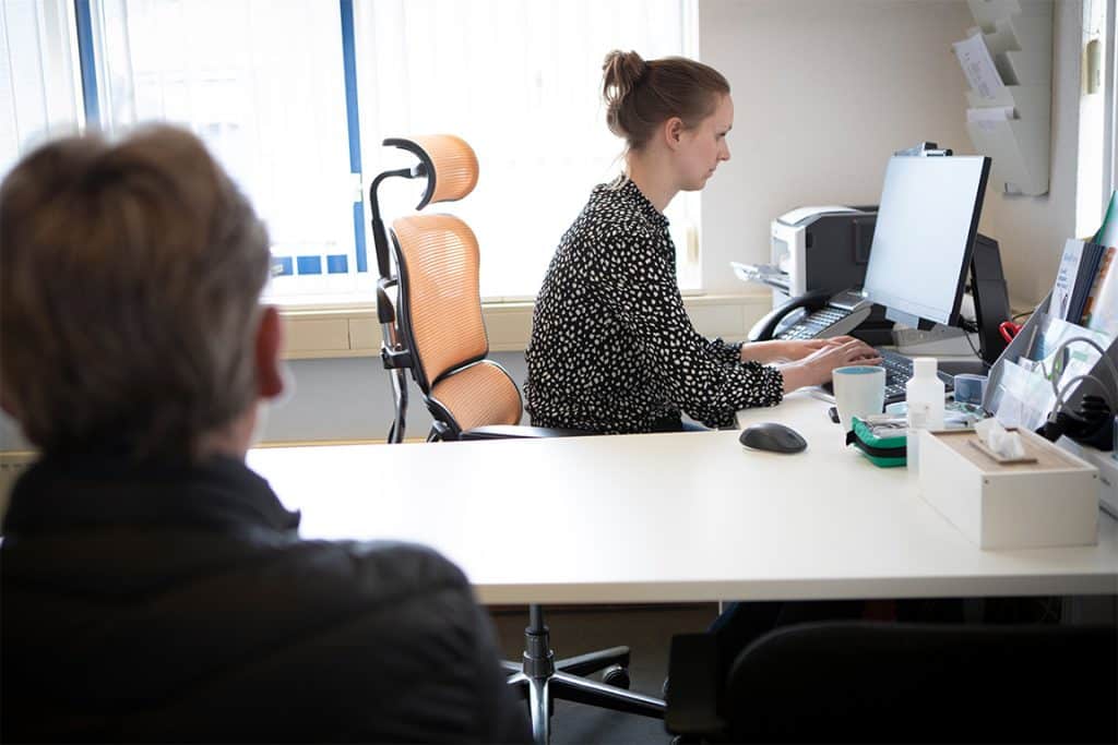 huisarts verwijst patiënt door naar een specialist