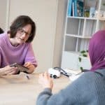 e-learning Omgaan met taalbarrières. Huisarts met mobiel